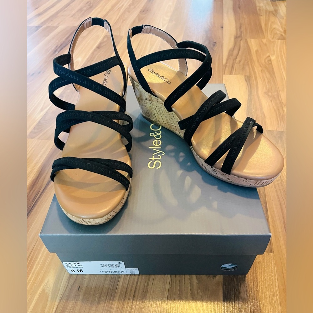 NWOT Style & Co. Women's Arloo Strappy Elastic Wedge Sandals